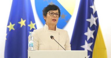Stire din Actualitate : Uniunea Europeană, într-o ofensivă diplomatică în Ucraina în contextul opoziţiei exprimate de Budapesta