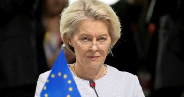Stire din Actualitate : Moţiuni de cenzură împotriva Ursulei von der Leyen. Dezbatere şi vot în Parlamentul European