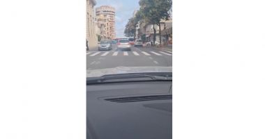 Stire din Social : Poliția din Constanța, cu mașini poluante pe străzi. Cetățenii sunt amendați, dar instituțiile scapă