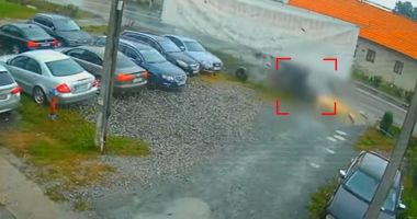 Stire din Eveniment : Şi-a băgat prietenii în spital, după ce s-a urcat beată la volan. Șoferița a intrat într-un cap de pod