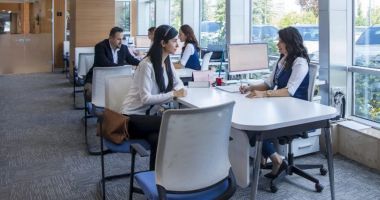 Stire din Economie : Dureri de cap pentru constănţenii cu rate la bănci. Majorări de peste 10% la creditul imobiliar