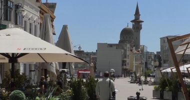 Stire din Cultură-Educație : Pe urmele trecutului: o toamnă ca acum o sută de ani în Constanța