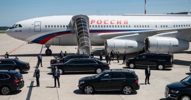 Stire din Actualitate : Avionul care îl transportă pe Putin la Budapesta ar putea să traverseze spațiul aerian al Bulgariei
