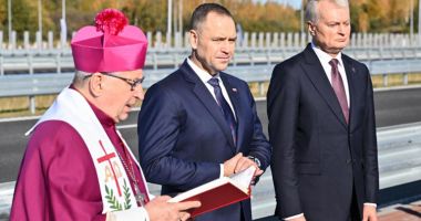 Stire din Actualitate : Președinții Lituaniei și Poloniei au inaugurat o autostradă strategică prin coridorul Suwalki
