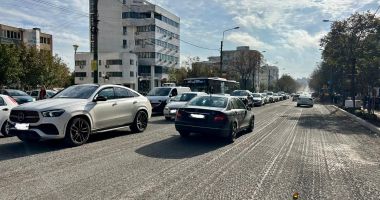 Stire din Social : Continuă reabilitarea bulevardului Tomis! Traficul rutier va fi restricționat total mâine, între bd. Alexandru Lăpușneanu și str. Soveja