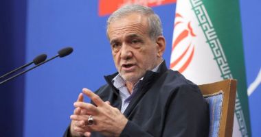 Stire din Actualitate : Președintele Iranului propune crearea unei monede regionale