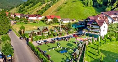 Stire din Economie : ANAT: „Recesiunea din turism este reală! Printre motive, reducerea valorii voucherelor de vacanță“
