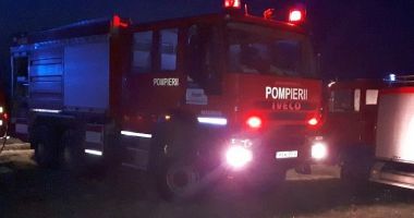Stire din Eveniment : Incendiu într-un apartament din Constanța. Mai multe persoane s-au autoevacuat