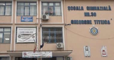 Stire din Cultură-Educație : Comunitatea aduce căldură în sala de sport a Școlii „Gheorghe Țițeica”
