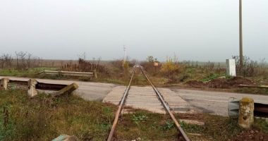 Stire din Economie : SRCF Constanța modernizează trecerea la nivel de pe E87. Circulația rutieră se va desfășura pe rute ocolitoare