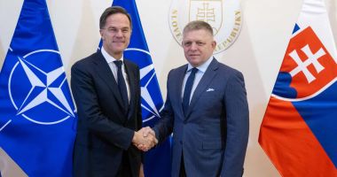 Stire din Actualitate : Premierul slovac solicită NATO să întărească apărarea aeriană a țării sale