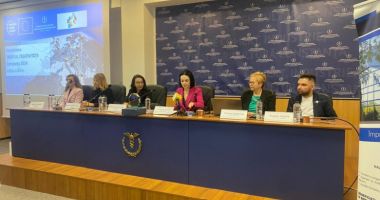 Stire din Economie : Firmele constănțene, premiate luna viitoare la Trofeul Creativității