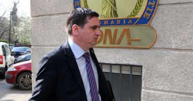 Stire din Eveniment : Marius Isăilă a fost eliberat de judecători după 13 zile. Fostul senator ar fi dat mită de un milion de euro