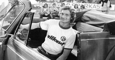 Stire din Sport : Fotbal: Dieter Herzog, campion mondial cu Germania de Vest în 1974, a încetat din viață, la vârsta de 79 ani