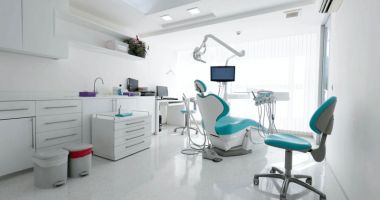 Stire din Actualitate : Ministerul Sănătăţii, acuzat de indiferenţă după ce o fetiţă de doi ani a murit la dentist