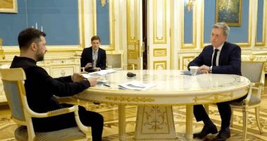 Stire din Actualitate : Planul de pace pentru Ucraina: Demnitari americani, ucraineni și europeni se reunesc la Geneva