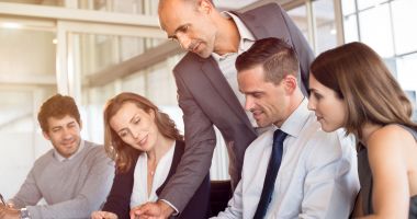 Stire din Economie : Asigurări, înmatriculări firme, antreprenoriat. INFO economic