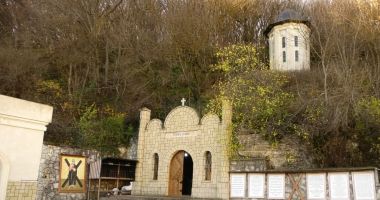 Stire din Social : Dobrogea, leagănul creștinătății! Pregătiri pentru hram, la Peștera Sfântului Andrei