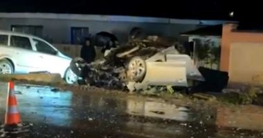 Stire din Eveniment : Șofer beat și drogat, implicat într-un accident violent. Trei persoane au ajuns la spital