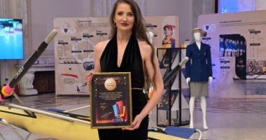 Stire din Sport : Clubul Sportiv Farul Constanța, premiat la Gala Canotajului Românesc - 100 de Ani