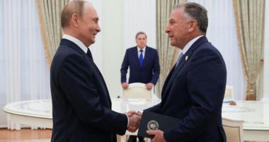 Stire din Actualitate : Emisarul american Steve Witkoff va avea marți o întrevedere cu Vladimir Putin, la Moscova