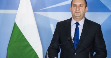 Stire din Actualitate : Președintele Bulgariei cere guvernului să demisioneze