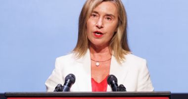 Stire din Actualitate : Federica Mogherini a demisionat din funcțiile de la Colegiul Europei