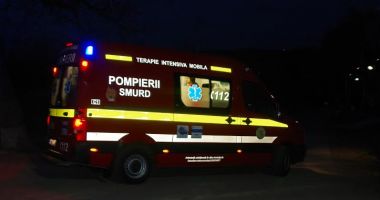 Stire din Eveniment : Un tânăr de 23 de ani și-a pierdut viața. A fost lovit de alt şofer, când ieşea din parcare