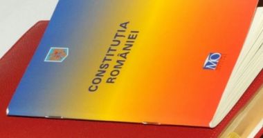 Stire din Actualitate : 8 decembrie - Ziua Constituției României. Astăzi, „Porți Deschise la Curtea Constituțională“