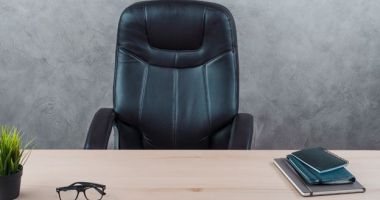 Stire din Actualitate : De unde poți să cumperi cel mai bun mobilier de birou pentru acasă