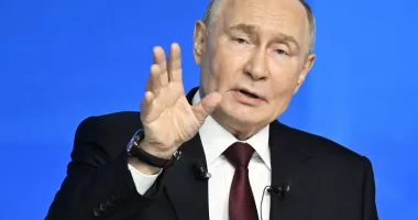 Stire din Actualitate : Vladimir Putin: „Rusia nu crede că Ucraina este pregătită pentru negocieri de pace“