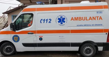 Stire din Eveniment : Crăciun sub presiune pentru SAJ Constanța: peste 600 de solicitări în două zile, 19 decese la domiciliu