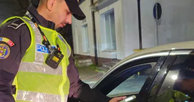 Stire din Eveniment : Șoferi fără permis și sub influența alcoolului, depistați de polițiști în Constanța, în a doua zi de Crăciun
