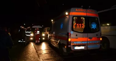 Stire din Eveniment : Accident rutier între două autoturisme la intersecția străzilor Călugăreni și Română din Medgidia