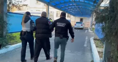 Stire din Eveniment : Scandal într-o curte din Constanța. Trei bărbați, reținuți de polițiști