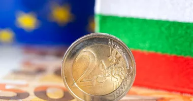 Stire din Actualitate : Aproape jumătate din leva au fost retrași din circulație în Bulgaria. Peste trei miliarde de euro au intrat pe piață