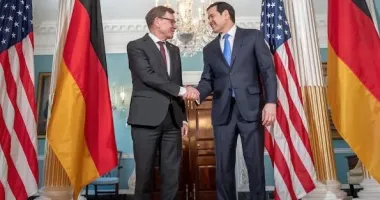 Stire din Actualitate : Ministrul german de externe minimizează riscul anexării Groenlandei de către SUA