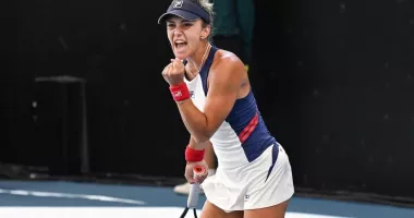 Stire din Sport : Tenis: Jaqueline Cristian o va înfrunta pe Kimberly Birrell în sferturile de finală ale turneului WTA 500 de la Adelaide