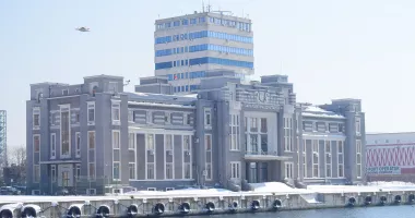 Stire din Economie : Statul român vrea să preia integral Portul Constanța. Acțiunile Fondului Proprietatea ar putea fi răscumpărate