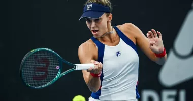 Stire din Sport : Jaqueline Cristian, eliminată de Karolina Muchova de la Australian Open