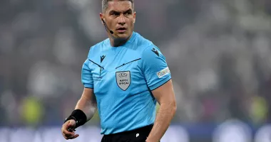 Stire din Sport : Fotbal, Liga Campionilor: Partida Galatasaray - Atletico Madrid, arbitrată de românul Istvan Kovacs