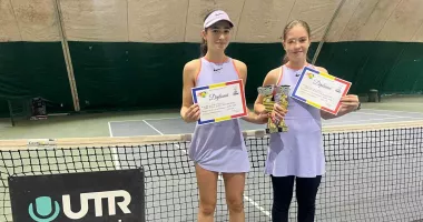 Stire din Sport : Katerina Petre, din Constanța, vicecampioană națională U16 la dublu la doar 14 ani