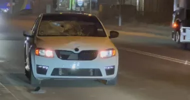 Stire din Eveniment : Accident rutier la Cimitirul Palas. Un pieton a fost rănit