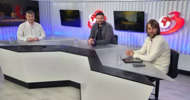 Stire din Sport : Nu ratați emisiunea „Dincolo de Scor“, la Antena 3 Constanța. Invitat, fostul mare internațional român la handbal Rudi Stănescu