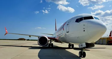 Stire din Economie : Investiții, turism, datorii la buget. INFO economic