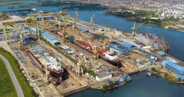 Stire din Economie : Doi investitori, interesați de administrarea Șantierului Naval Damen Mangalia. „Nu există nicio certitudine!“