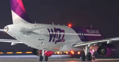 Stire din Actualitate : Suspendarea zborurilor Wizz Air către și dinspre Israel, Dubai, Abu Dhabi și Amman, prelungită până pe 15 martie, inclusiv