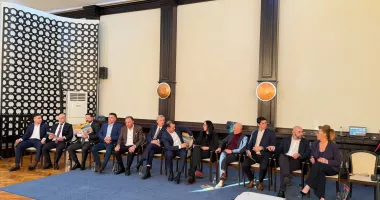 Stire din Social : Litoralul în impas! Operatorii cer soluții urgente pentru sezonul 2026