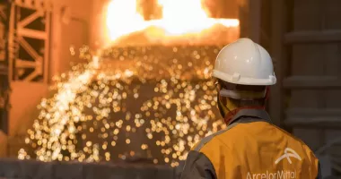 Stire din Economie : Preluarea activelor ArcelorMittal Hunedoara de către UMB Steel, aprobată de Consiliul Concurenței