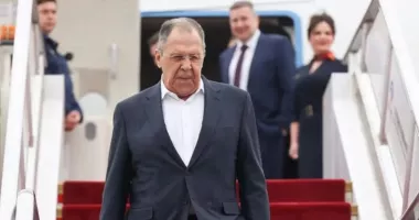 Stire din Actualitate : Șeful diplomației ruse, Serghei Lavrov, în vizită în China